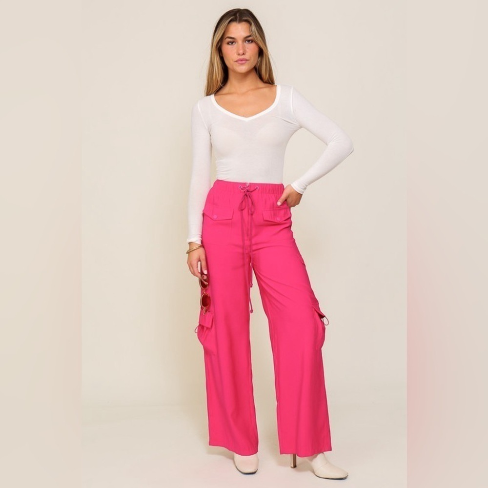 112 - Pink Women's Wide-Leg Cargo Pants